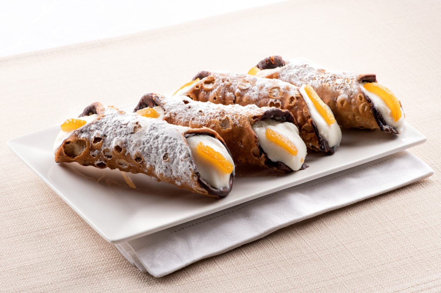 Cannoli Siciliano: aprenda o segredo dessa doce tradição italiana em casa