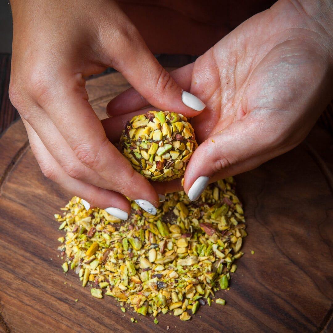 Brigadeiro gourmet de pistache: cremoso, sofisticado e irresistível para surpreender